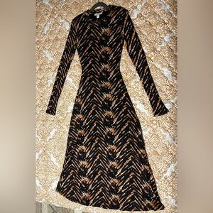 Topshop A-Line animal print long sleeved dress - size 2. BNW.